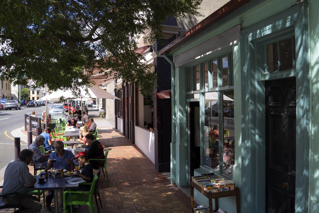 Twofourtwo Boutique Apartments Launceston Esterno foto