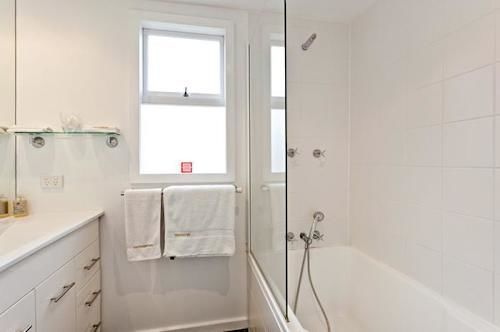 Twofourtwo Boutique Apartments Launceston Esterno foto