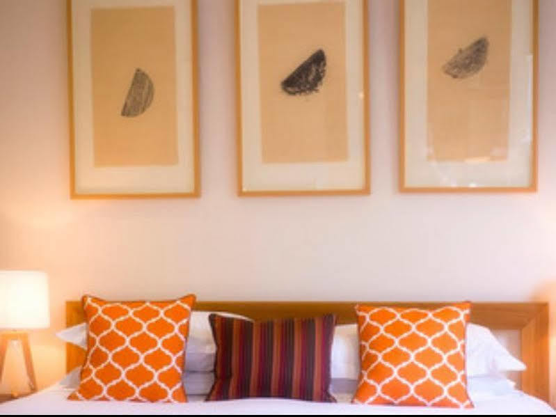 Twofourtwo Boutique Apartments Launceston Esterno foto